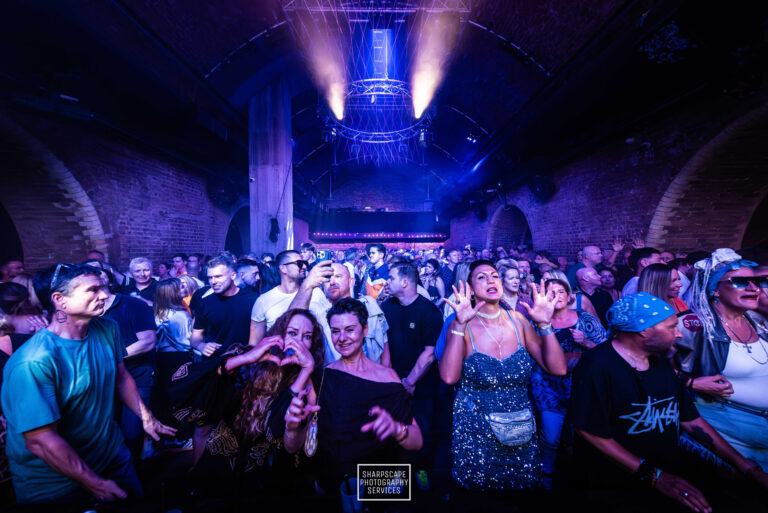 STEELYARD - LONDON